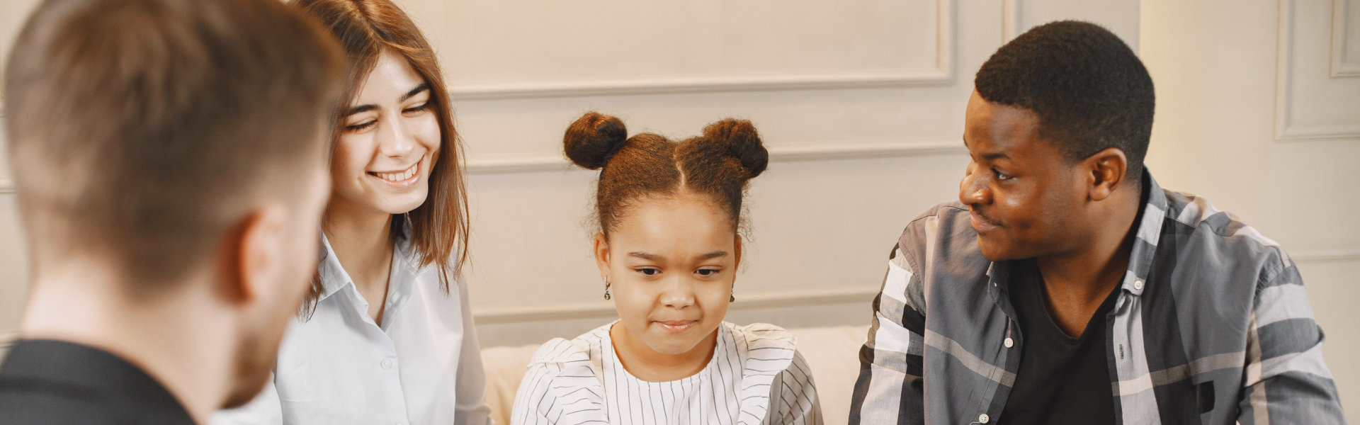 family with their therapist